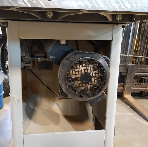 Delta Unisaw Table Saw