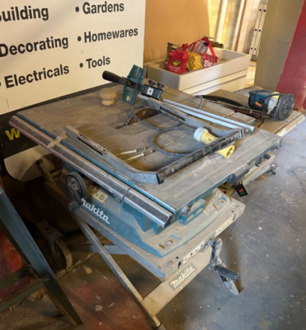 Makita table saw