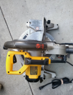 DeWalt miter saw - Image 3
