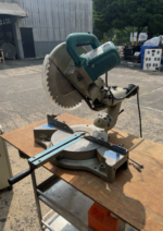 Makita miter saw - Image 4